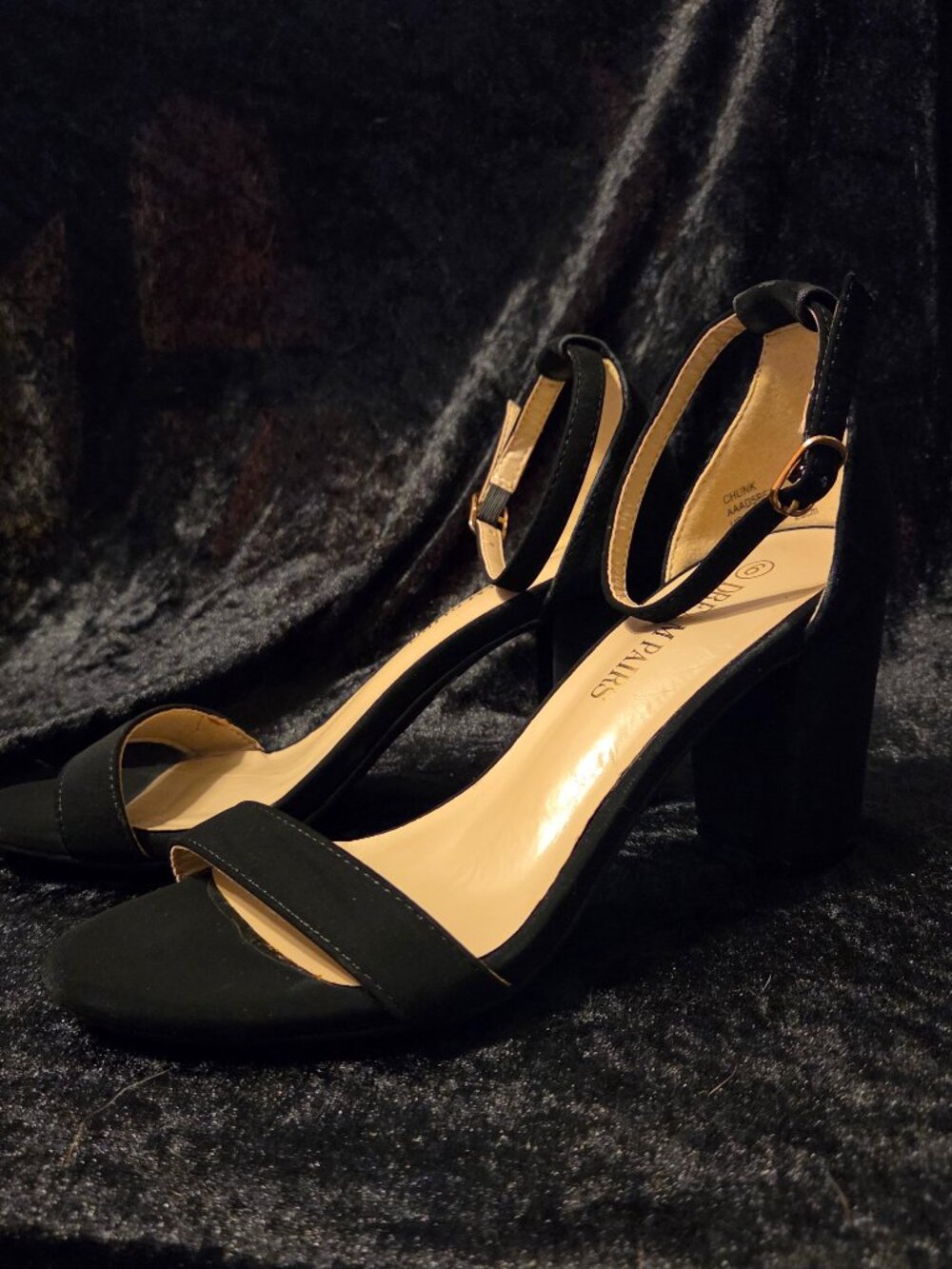 Dream Pairs Black Chunky Block Heel Ankle Strap Sandals Size 9